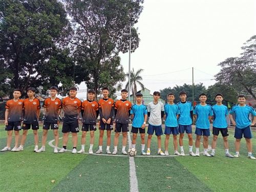 12C1 gặp 11C2 và 12C4 gặp 11C3 - Giải bóng đá CKI LEAGUE 2023-2024 