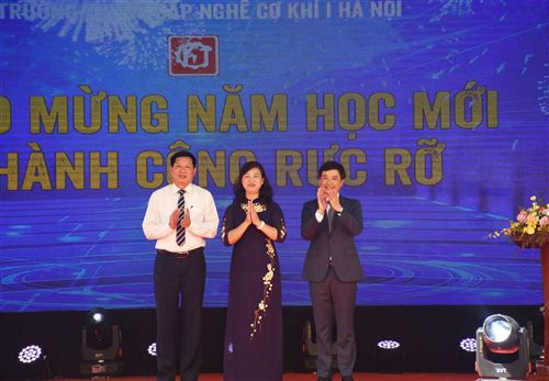 TRƯỜNG TRUNG CẤP NGHỀ CƠ KHÍ I HÀ NỘI HÂN HOAN CHÀO MỪNG NĂM HỌC MỚI 2023-2024